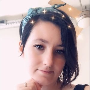 Meet your Posher, Erica